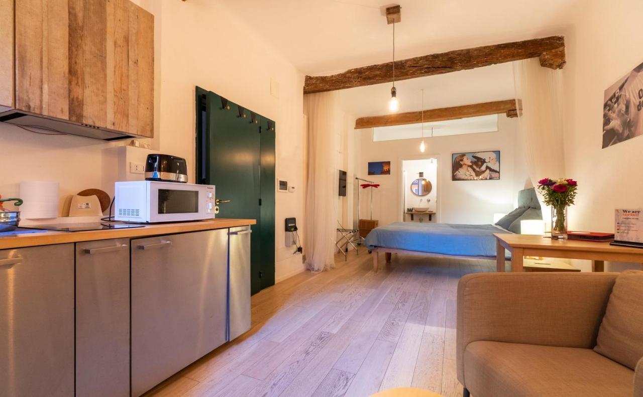 Lovely Studio D'Azeglio By Studio Vita Bologna Eksteriør billede